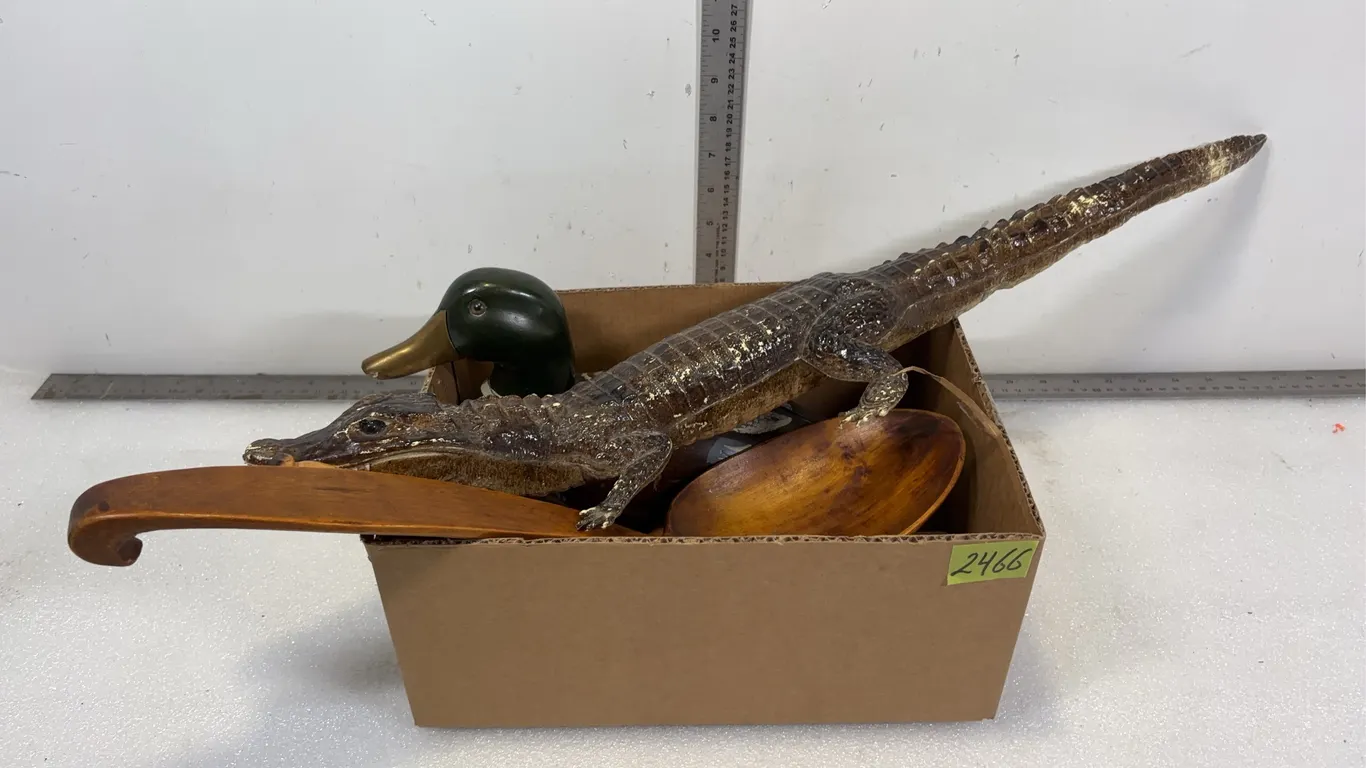 Wooden Model Alligator, Approx. 26"x7", Wooden Model Duck, Approx. 14"x5", Wooden Gavel, Approx. 11"x4", *Unreserved*