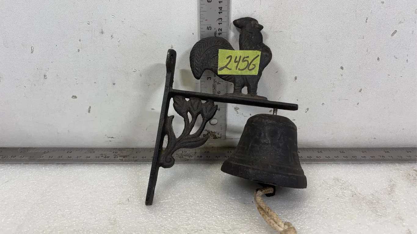 Metal Wall Mounted Door Bell, Approx. 8"x6" *Unreserved*