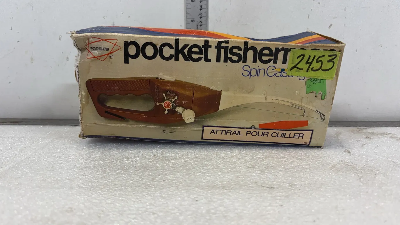Popeil's Brand Pocket Fisherman, Approx. 10"x4 1/2" *Unreserved*