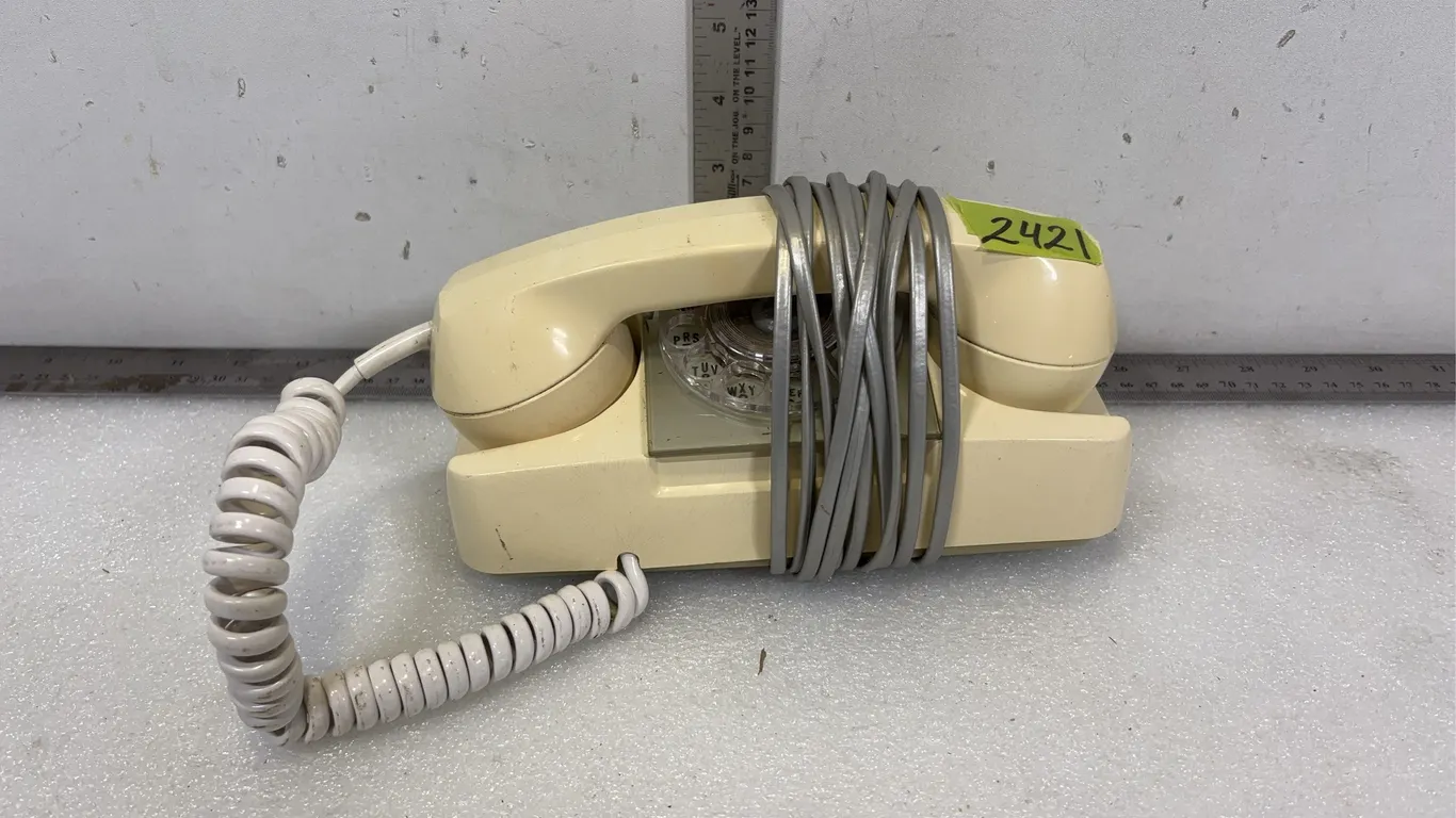 Vintage Northern Electric Princess Rotary Telephone, Approx. 8"x4"x5" , *Unreserved*
