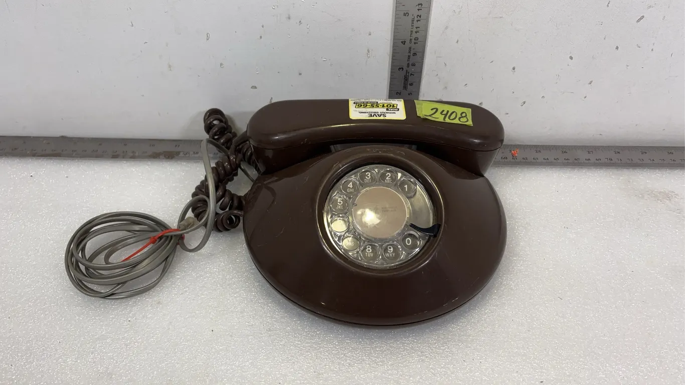 Vintage Northern Electric Pancake/Donut Style Rotary Telephone, Approx. 9"x8"x5" , *Unreserved*