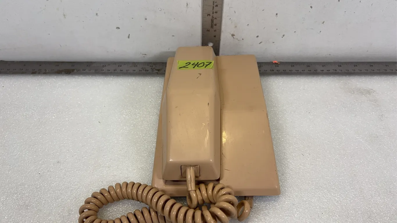 Vintage Northern Electric Contempra Model Rotary Telephone, Approx. 10"x6"x4", *Unreserved*
