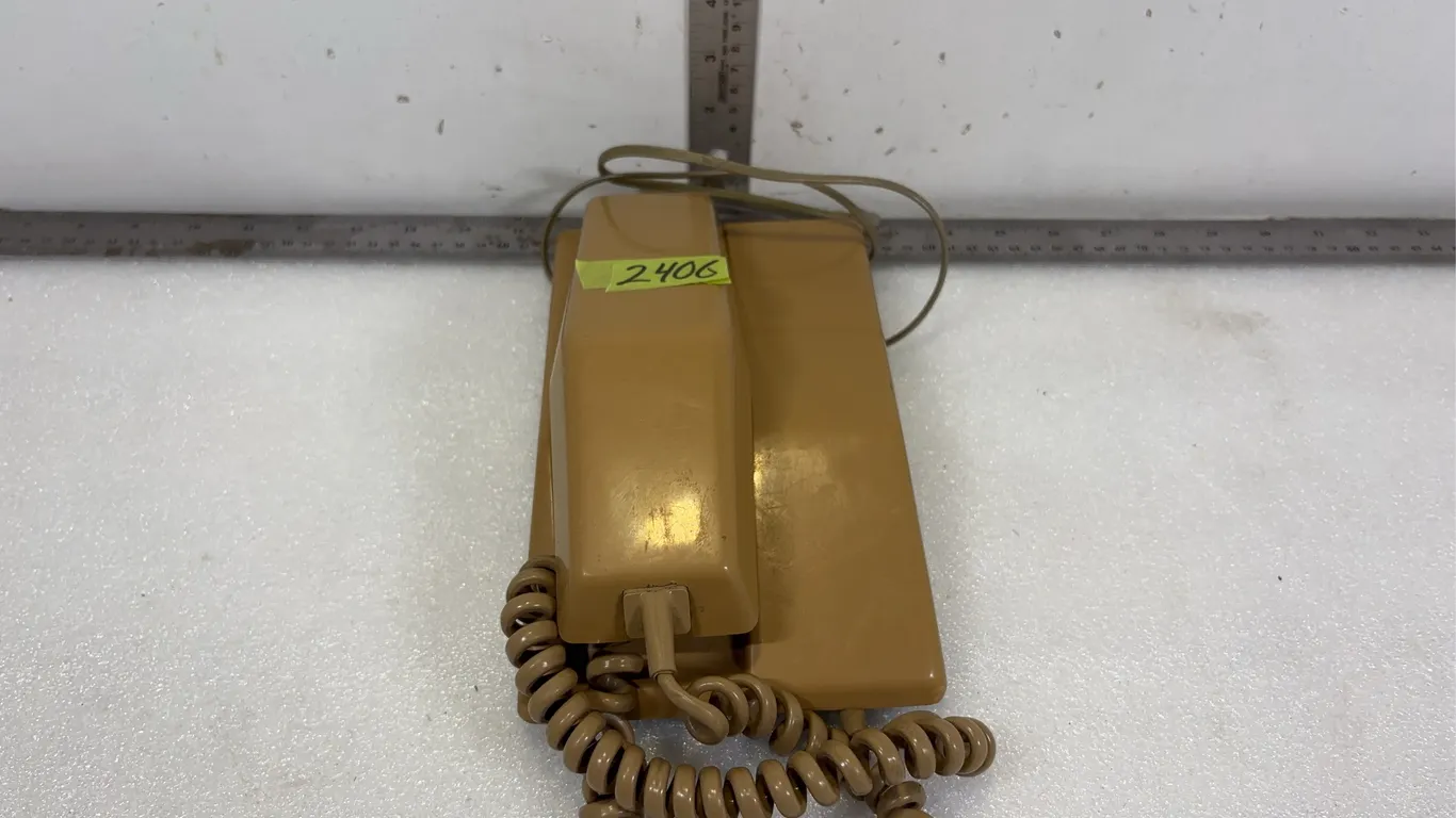 Vintage Northern Electric Contempra Model Rotary Telephone, Approx. 10"x6"x4", *Unreserved*
