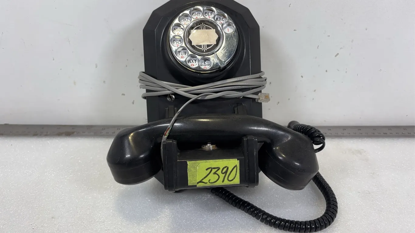 Vintage Art Deco "Jukebox" Wall Rotary Telephone. Approx. 10"x6"x6" *Unreserved*