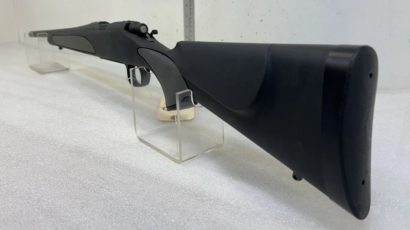 Remington model 700 7mm-08 Rem Bolt action Rifle, w/ box, manual, spacers, sn RAR089947, *Unreserved*