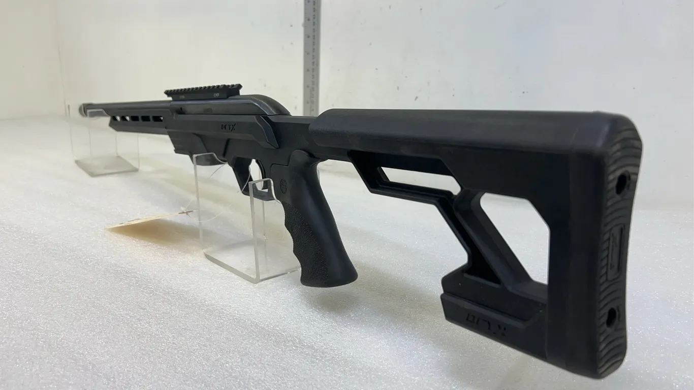 Savage model 64 .22 LR Semi auto Rifle, w/ pikini rail, mag, sn 4261570, *Unreserved*