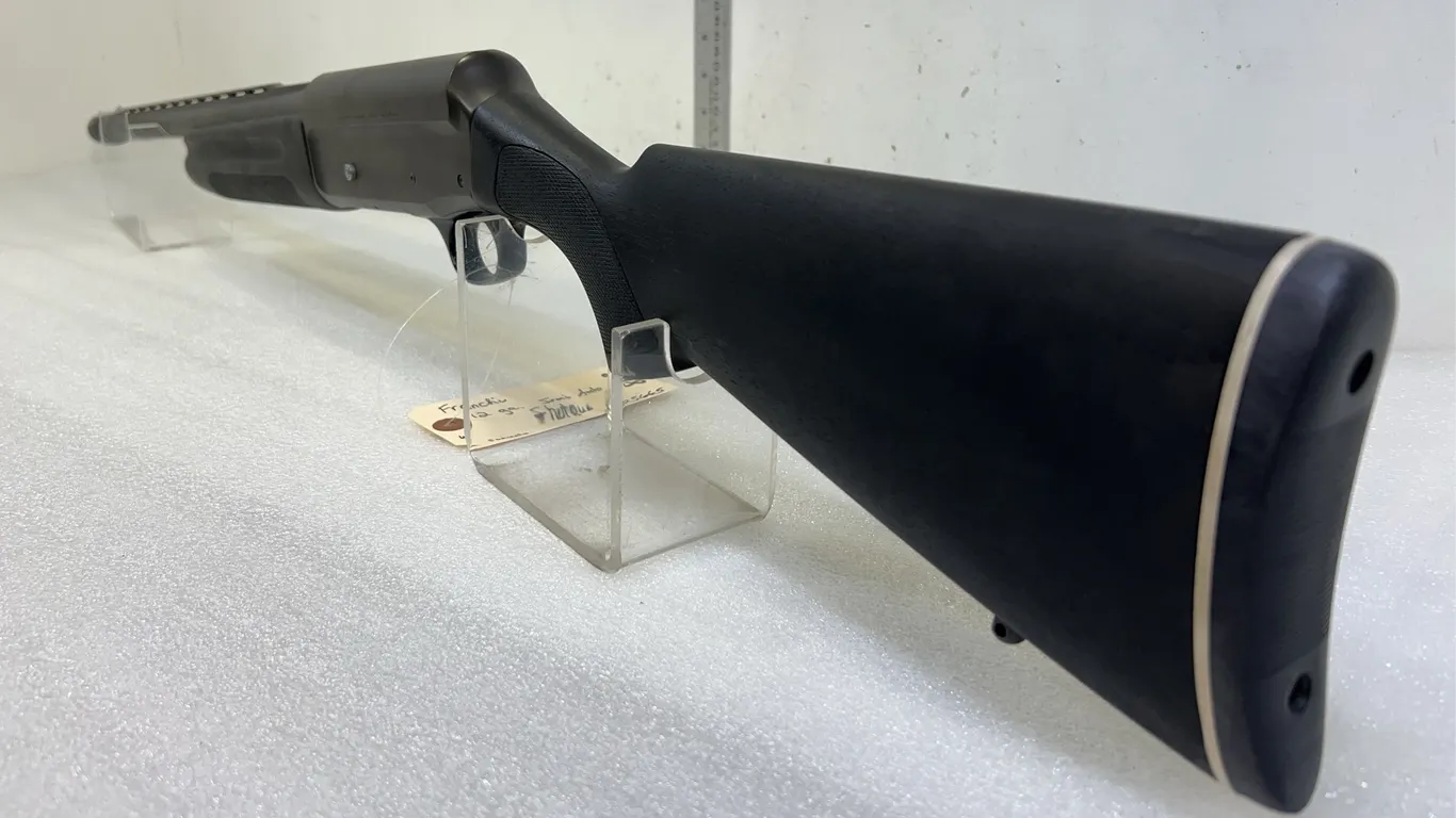 Franchi 12 ga. 2 3/4" Semi auto Shotgun, w/ swivels, sn B05665, *Unreserved*