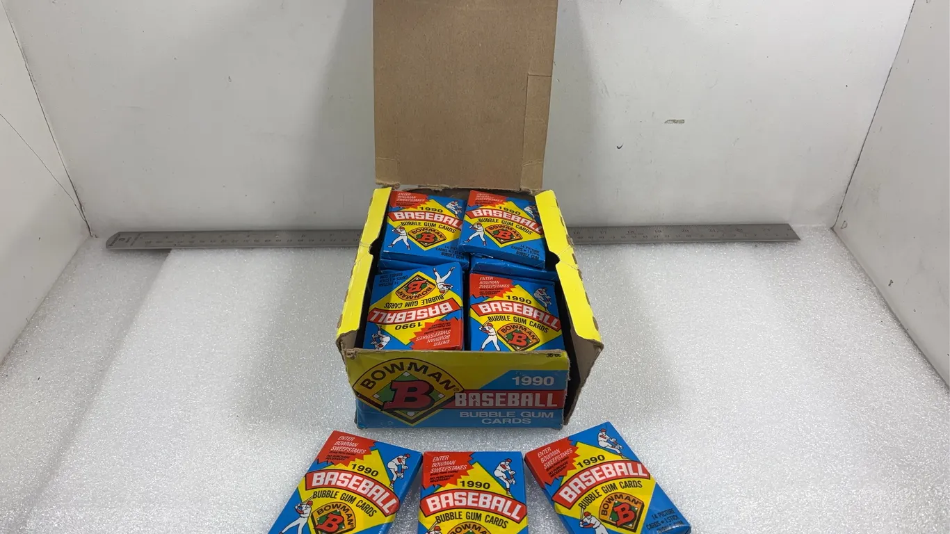 Bowman Baseball bubble Gum Trading Cards, Approx. 500 Cards *Unreserved*