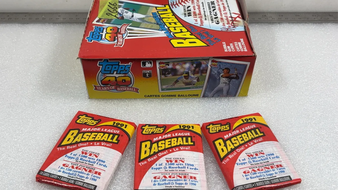 Topps MLB 40 Years of Baseball Trading Cards, Approx. 150 Cards *Unreserved*