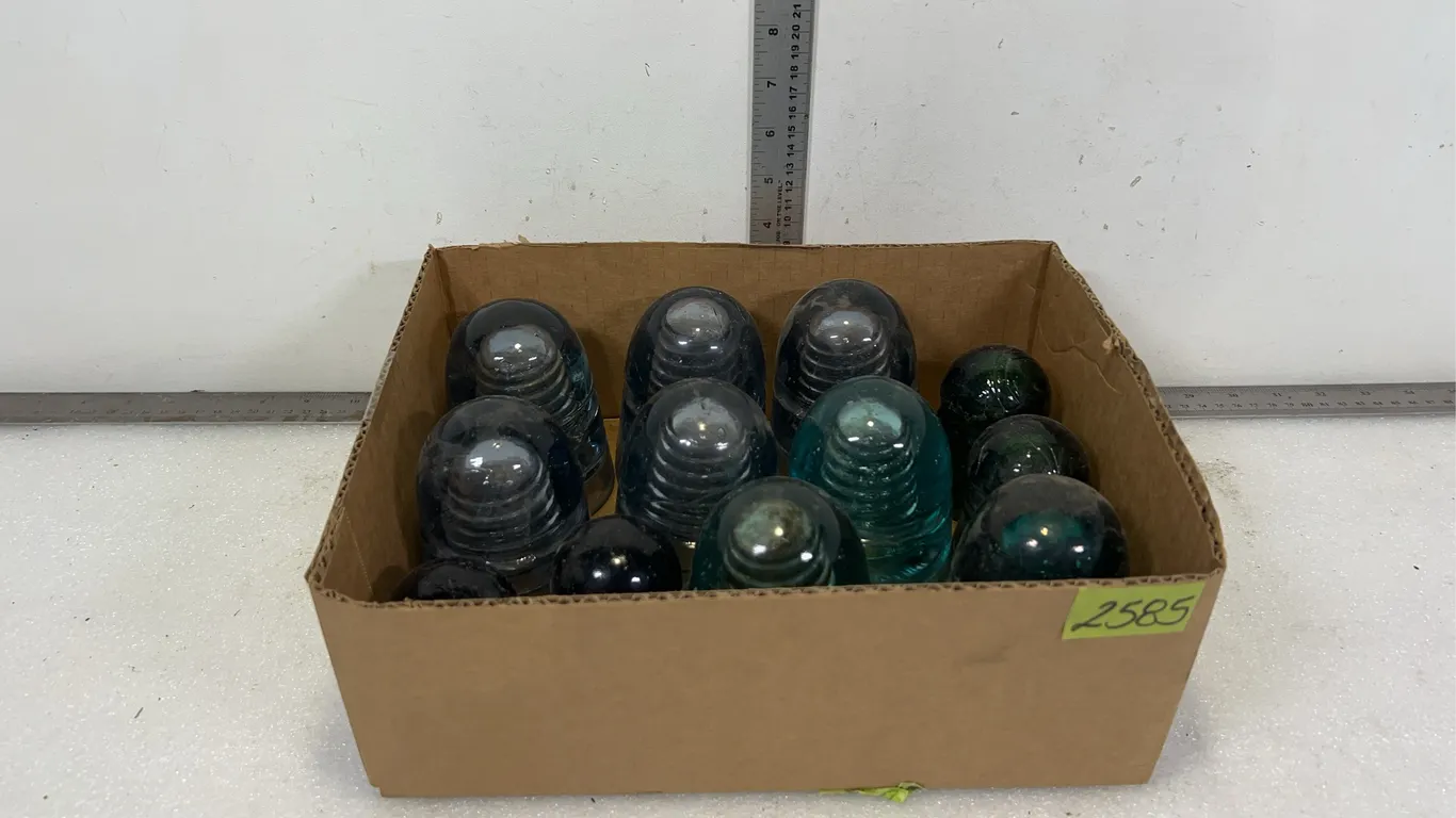 Assorted Vintage Glass Electrical Insulators, Approx. 12 pce *Unreserved*