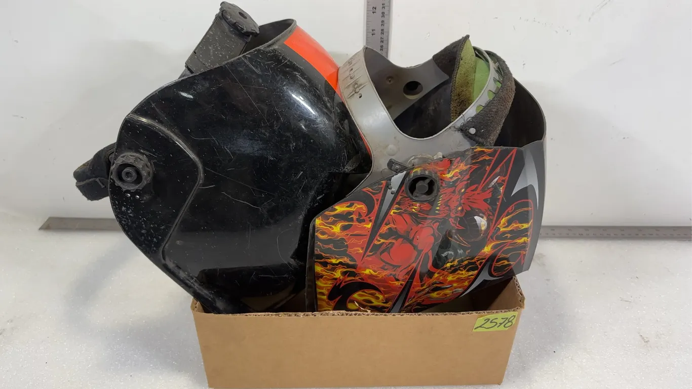Welding Mask Eye Protectors, Approx. 2 pce *Unreserved*