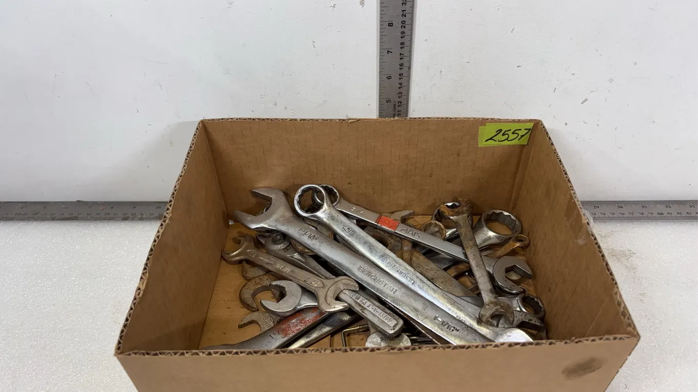 Assorted Crescent Wrenchs, Approx. 32 pce *Unreserved*