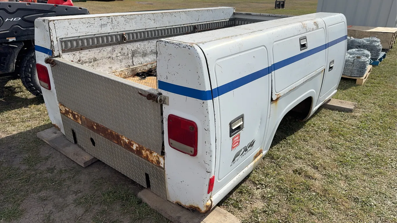 Aero Tech Truck Box Service Body *Unreserved*