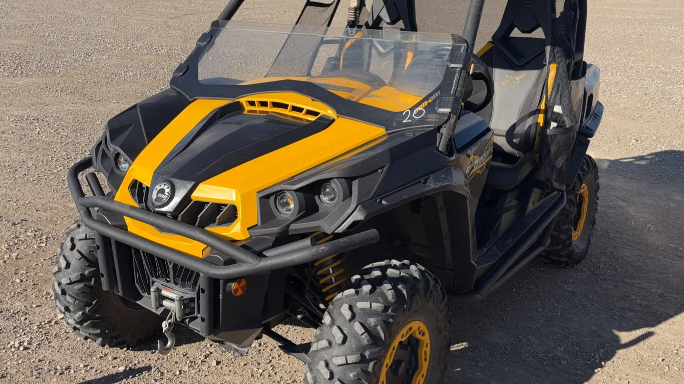 2012 Can AM Rotax 1000 CC Commander Side by Side *Unreserved*