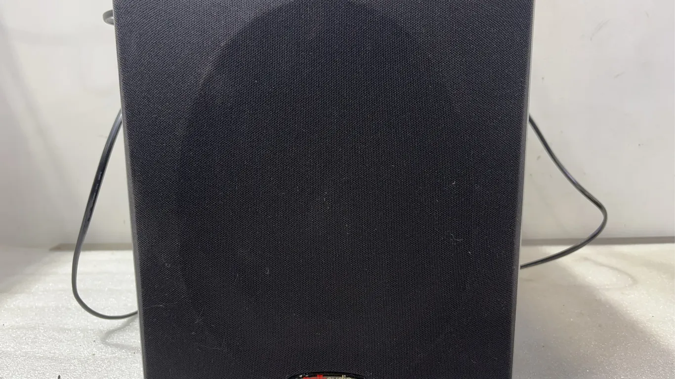 Polk Audio Box Sub woofer, Approx. 16"x13"x12" *Unreserved*