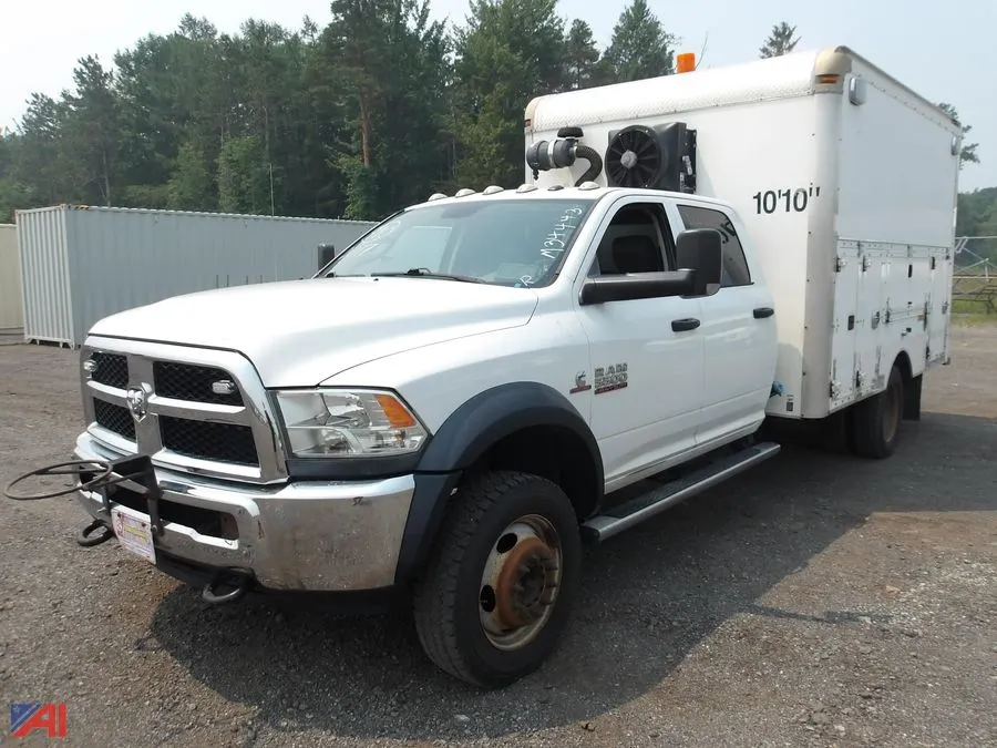 2016 Ram 5500 Box Truck