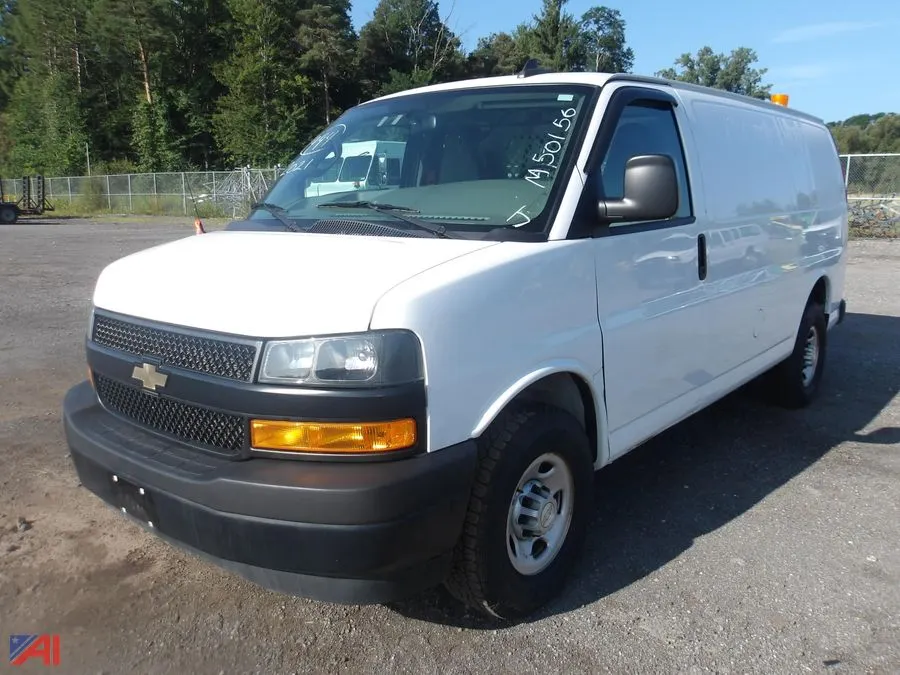 2021 Chevy Express Cargo Van