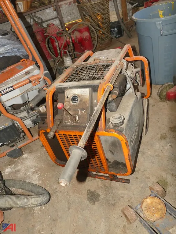 (#14) Stanley HP-1 Compact Portable Engine-Driven Hydraulic Power Unit