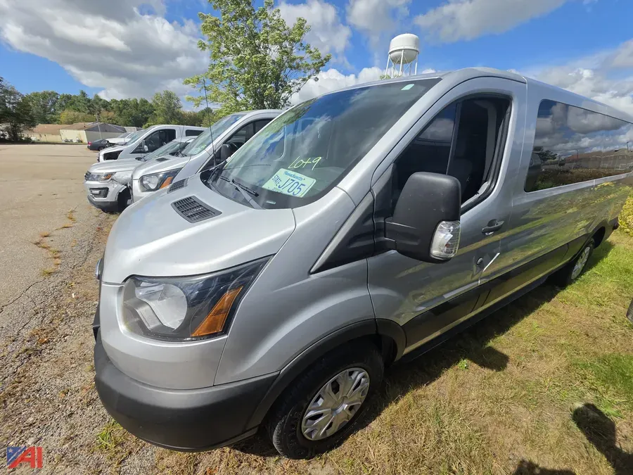 2019 Ford Transit Van (J705)