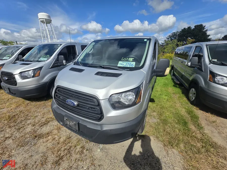 2019 Ford Transit Van (J706)