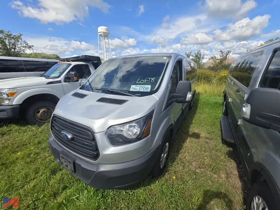 2019 Ford Transit Van (J708)