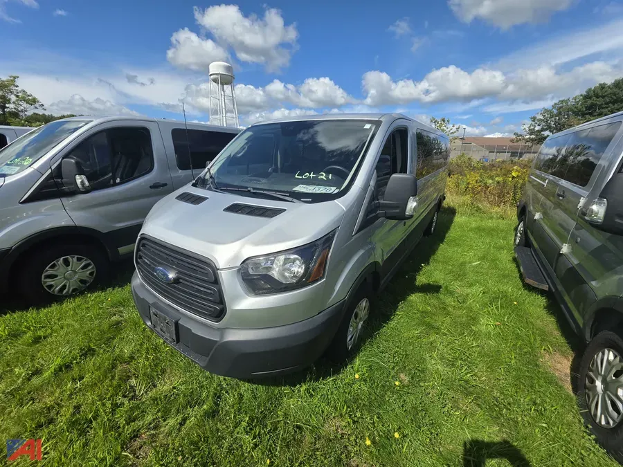 2019 Ford Transit Van (J378)