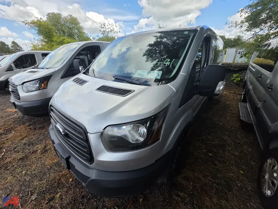2019 Ford Transit Van (J452)
