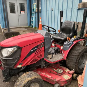 2018 Mahindra Emax 25S Tractor