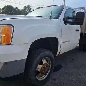 2008 GMC Sierra 3500HD Flatbed/Dump Truck with Plow