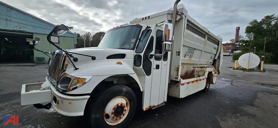 2007 International WorkStar 7400 Garbage Truck