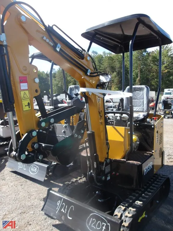 CFG Mini Excavator H13R