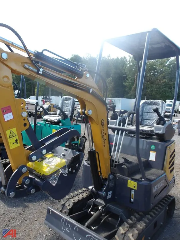 CFG Mini Excavator MX15RX