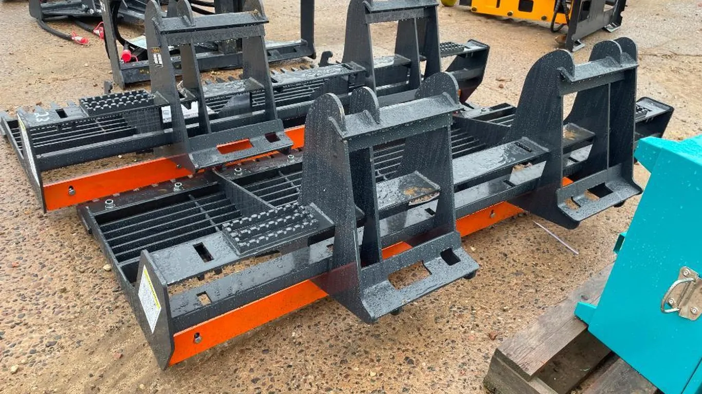 Skidsteer Land Leveler