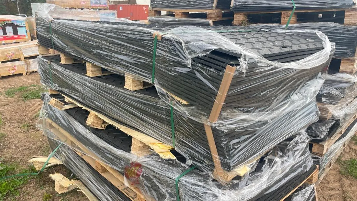 (15) 41''x8' Ground Protection Mat