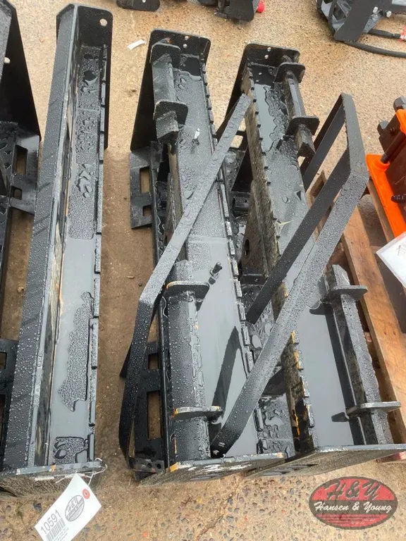 (1) Pallet Fork Frame