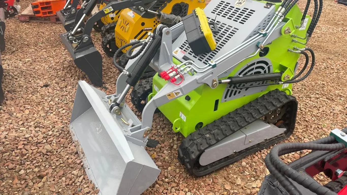 ATS-T460 Skidsteer Loader - Lime Green