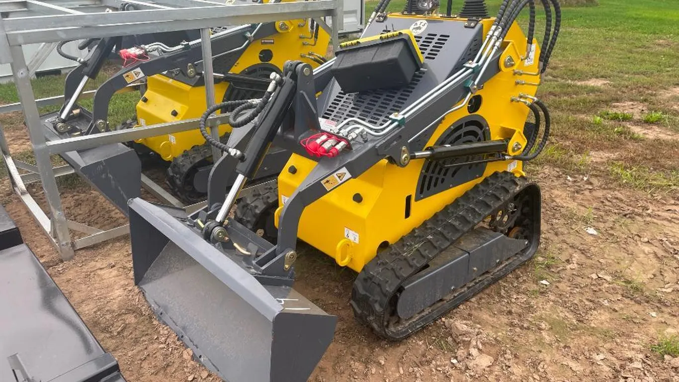ATS-T460 Skidsteer Loader - Yellow