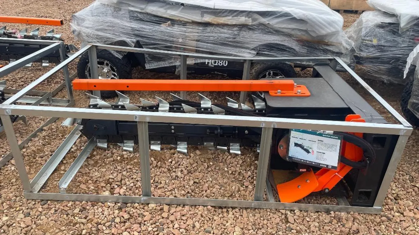 Skidsteer Trencher