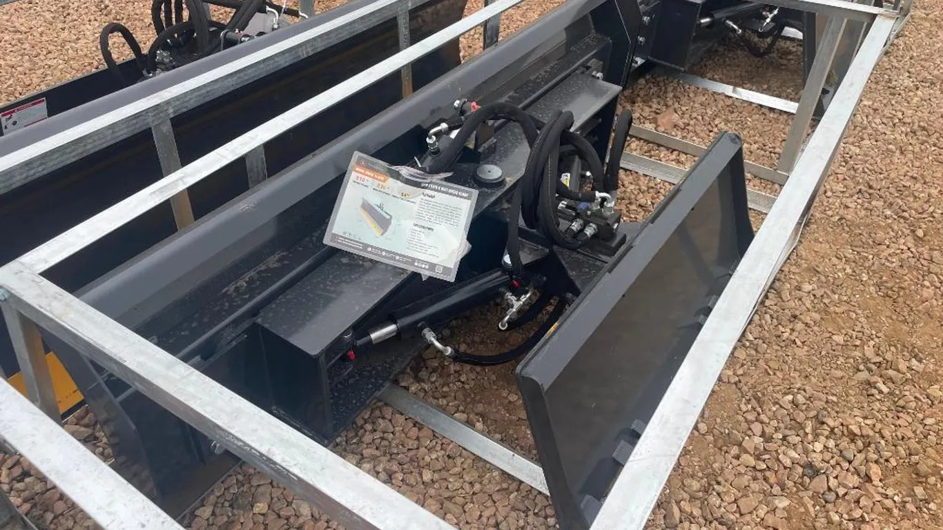 Skidsteer 6-Way Dozer Blade