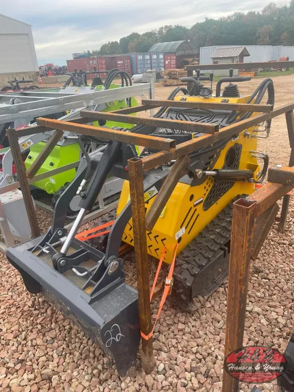 SSL60 Skidsteer Loader - Yellow