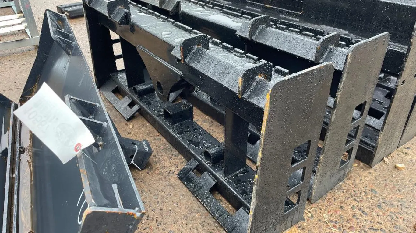 (1) Pallet Fork Frame