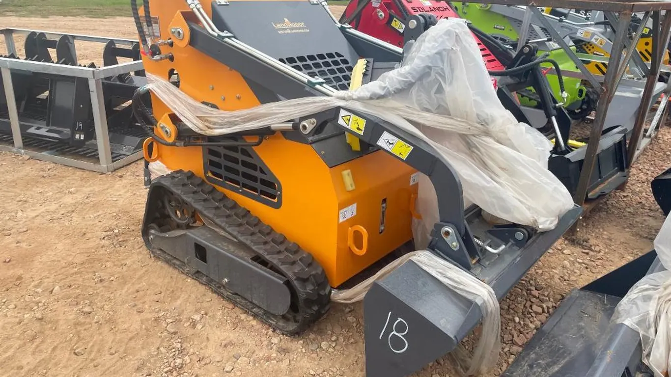 LHR-ME380X2 Skidsteer Loader - Orange