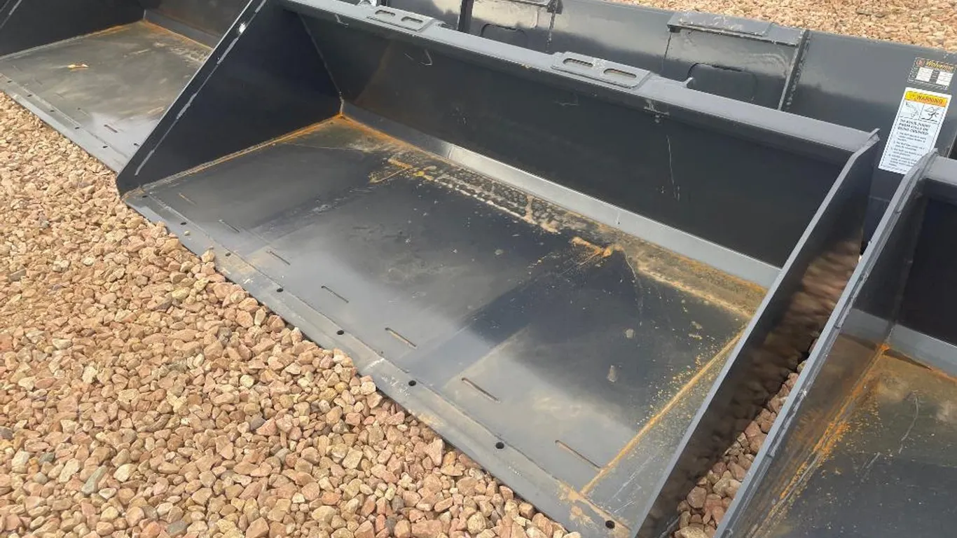 Skidsteer 78'' Bucket