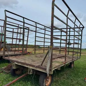 Small Square Bale Kick Rack