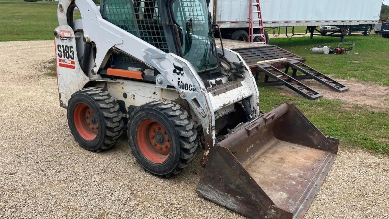 Bobcat S185 Skidsteer
