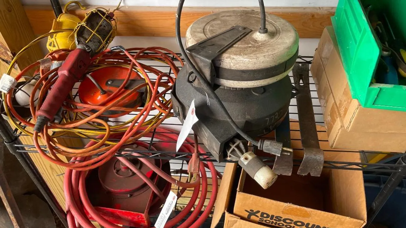 Trouble Lights and Extension Cords