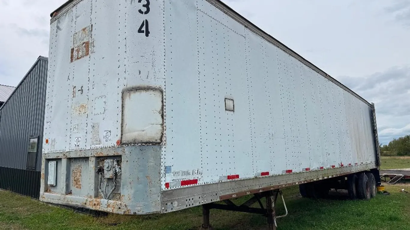 1984 48' Semi Van Trailer