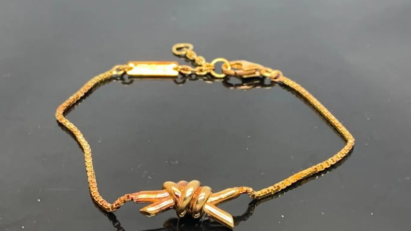 Bottega Veneta Gold Knot Women's Bracelet
