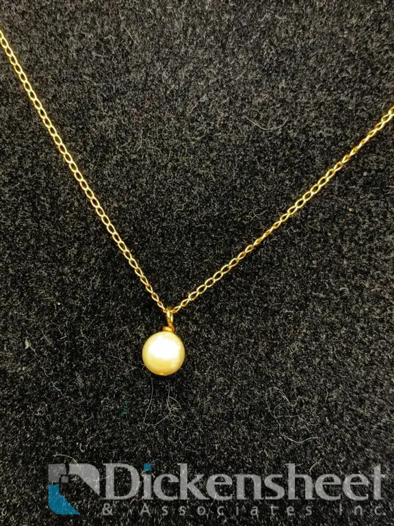 14K Yellow Gold Pearl Neckalce