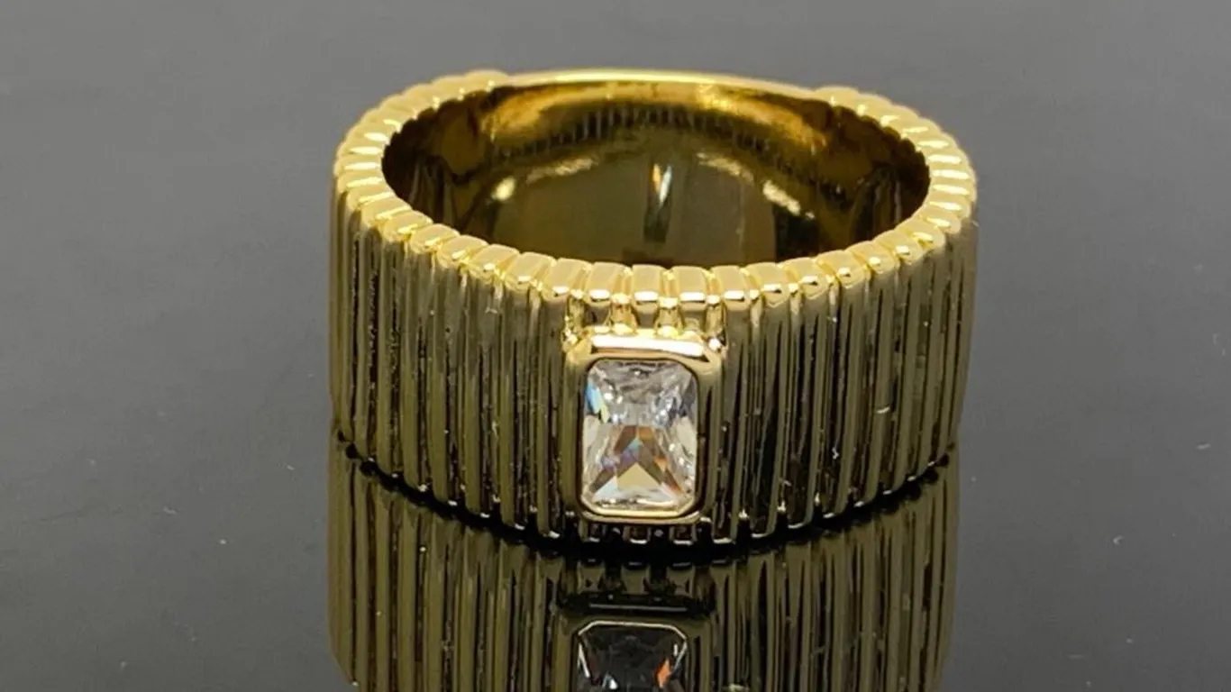 Gold Tone Ring With Clear Stone